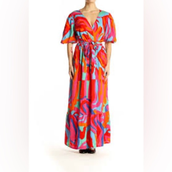 Cassee’s Dresses & Skirts - Cassee’s Abstract Print Puff Sleeve Maxi Dress Multicolor